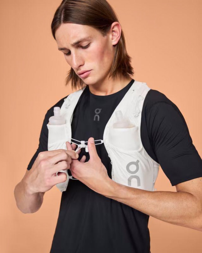 Running γυναικεια On Cloud Ultra Vest 10L White | GR_ON8381